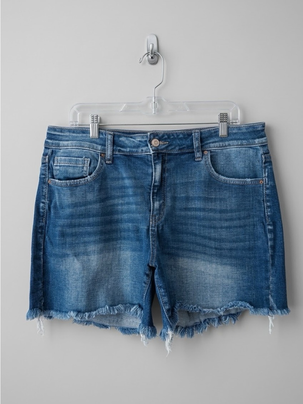 Zenana High Rise Medium Wash Frayed Raw Hem Denim Cutoff Jean Shorts Stretch XL
